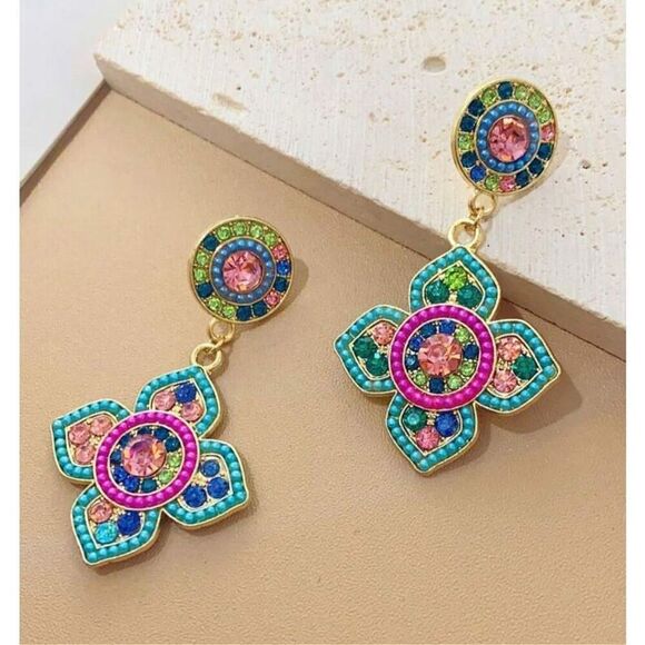 Festival Earrings - Picture 1 of 3